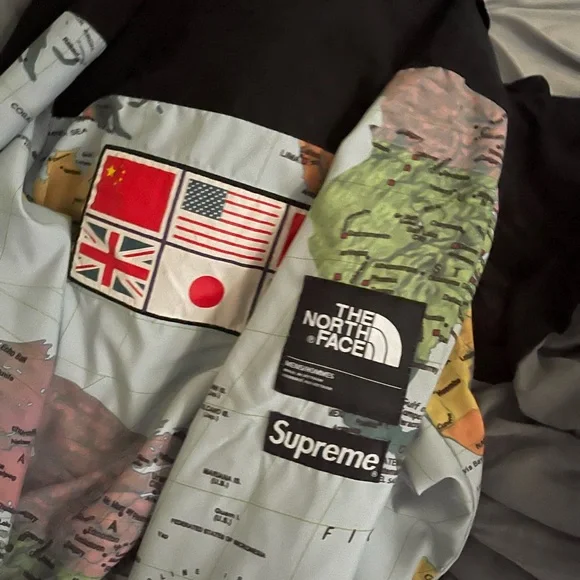 Supreme x Northface World Map